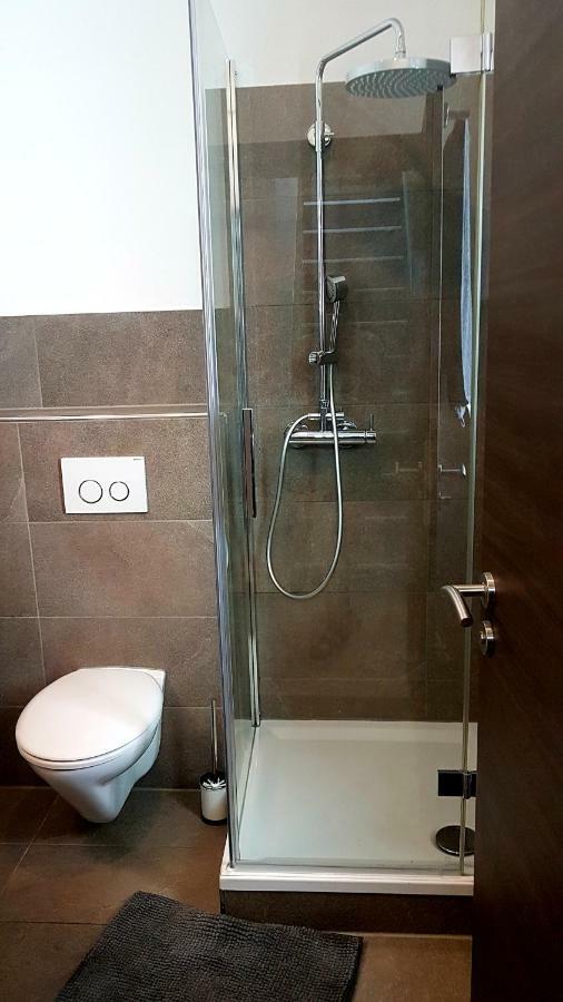 Zwei Schicke Apartments Mit Parkplatz Кельн Екстер'єр фото