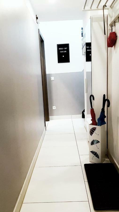 Zwei Schicke Apartments Mit Parkplatz Кельн Екстер'єр фото